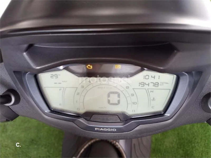 Piaggio Beverly 300 – Vista 5