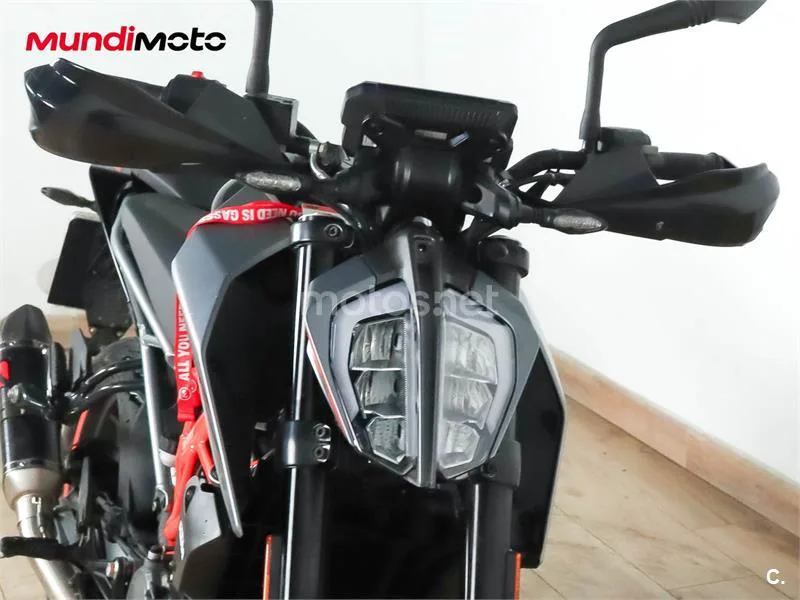 KTM 125 – Vista 5