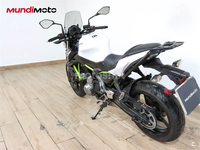 Kawasaki Z650 – Vista 8