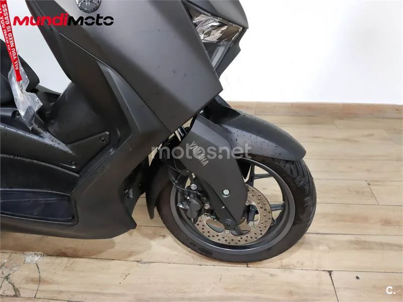 Yamaha XMAX 300 – Vista 30
