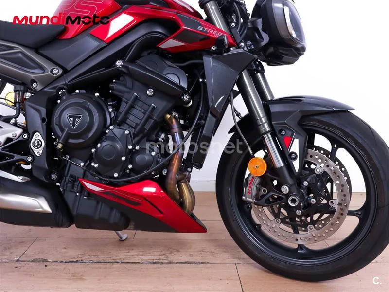 Triumph Street Triple – Vista 14