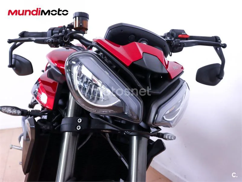 Triumph Street Triple – Vista 5