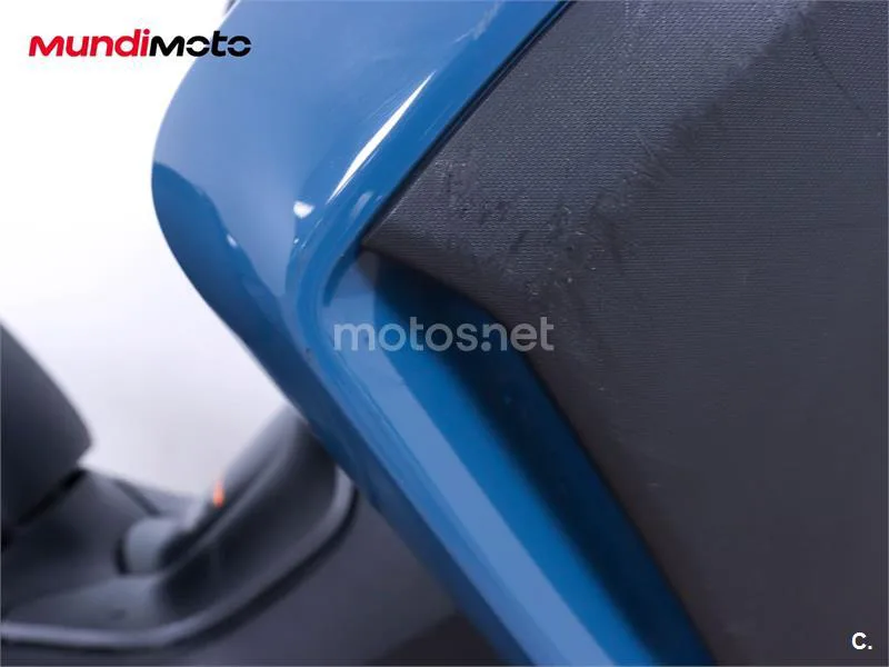Yamaha Tricity – Vista 15