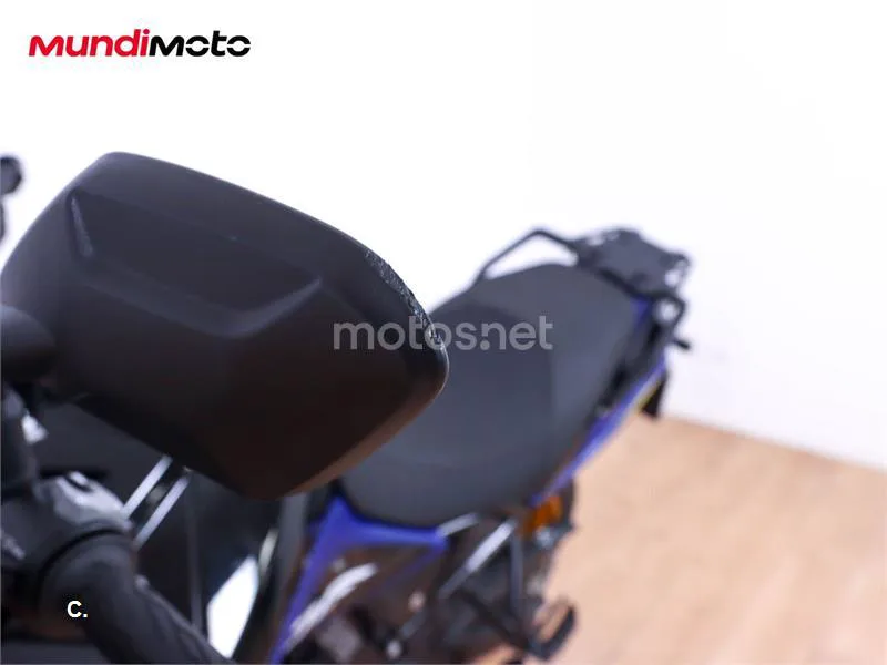 Suzuki V-Strom 800 – Vista 21