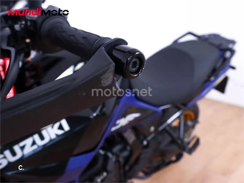 Suzuki V-Strom 800 – Vista 22