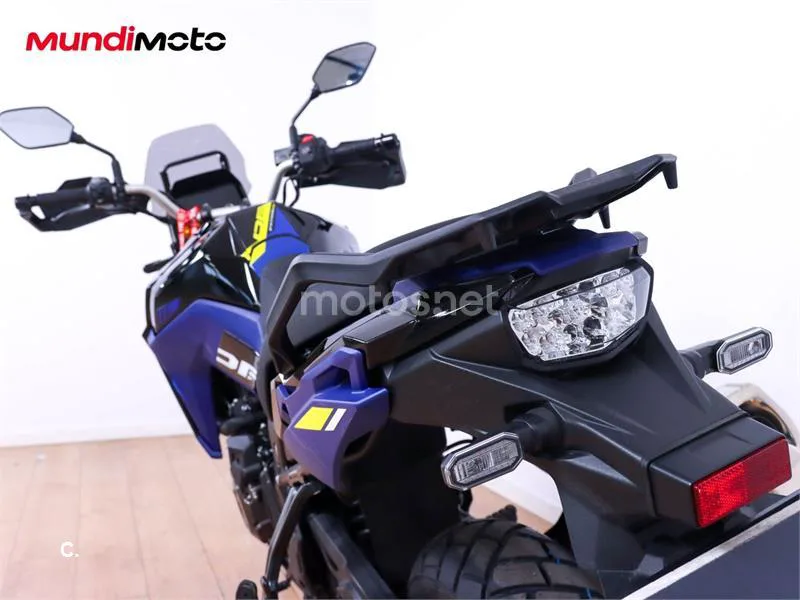Suzuki V-Strom 800 – Vista 9