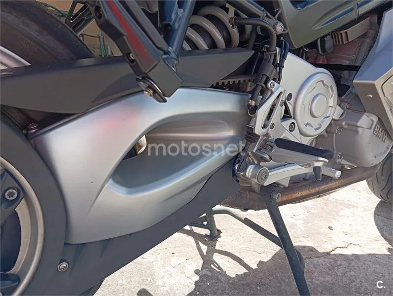 BMW F 800 ST - Vista 5
