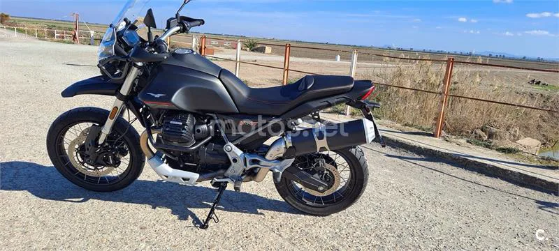 Moto Guzzi V85 TT – Vista 3