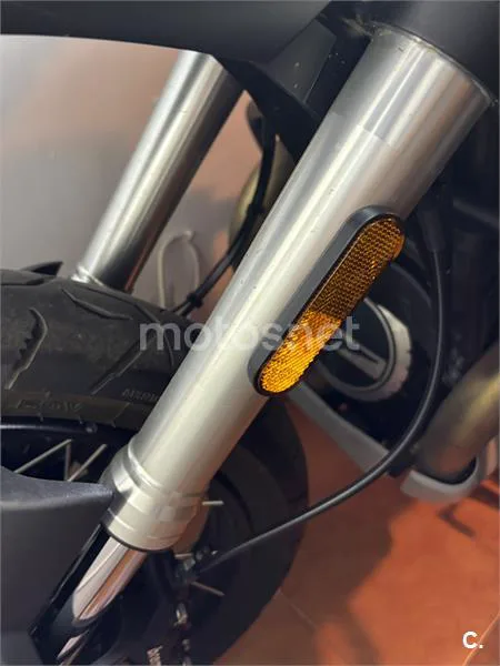 Moto Guzzi V85 TT – Vista 8