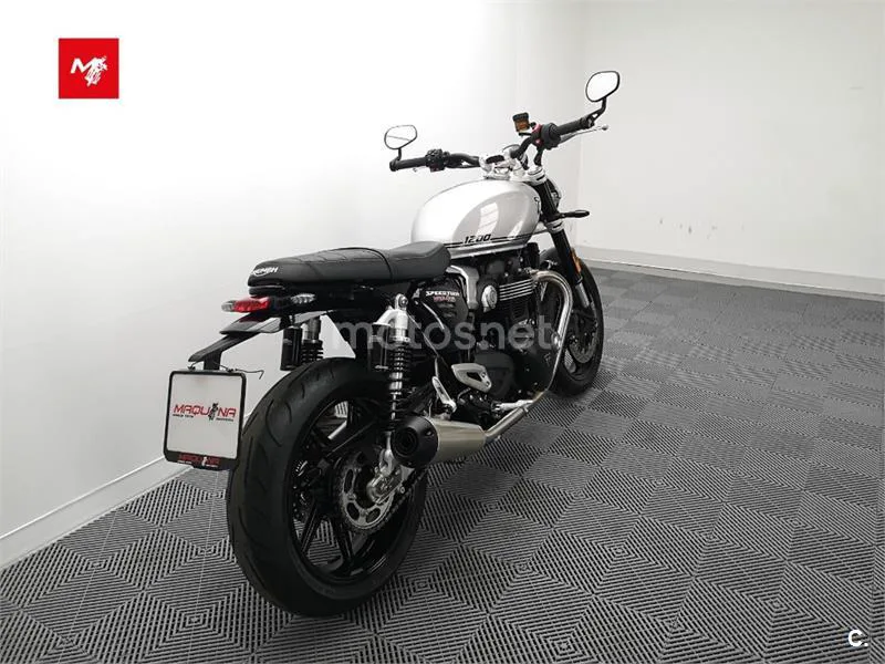 Triumph Speed Twin 1200 – Vista 3
