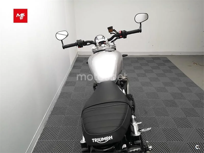 Triumph Speed Twin 1200 – Vista 6