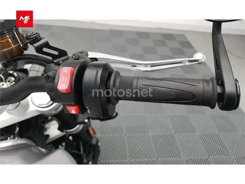 Triumph Speed Twin 1200 – Vista 7