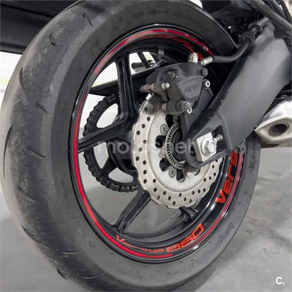 Kawasaki Versys – Vista 18