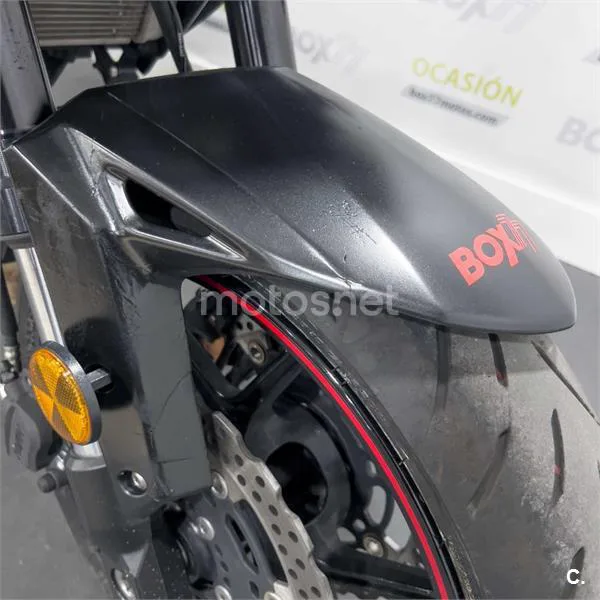 Kawasaki Versys – Vista 23