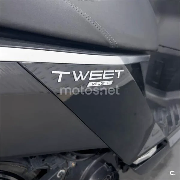 Peugeot Tweet 125 – Vista 22