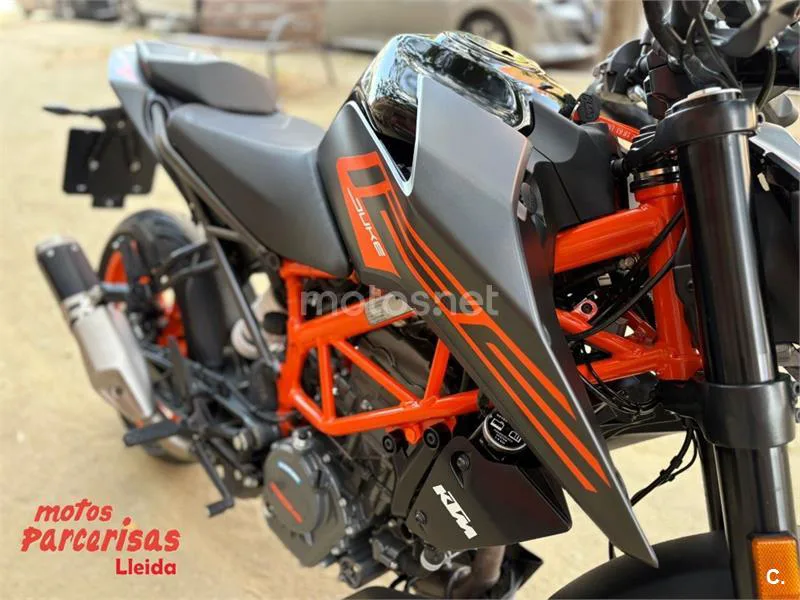 KTM 125 – Vista 16