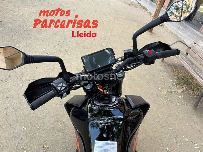 KTM 125 – Vista 21