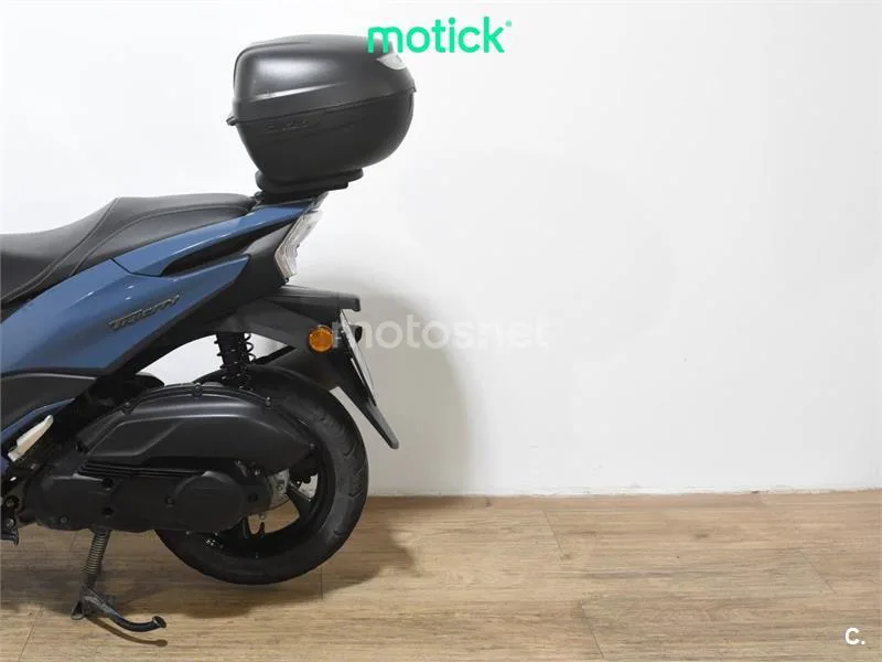 Yamaha Tricity 125 – Vista 9