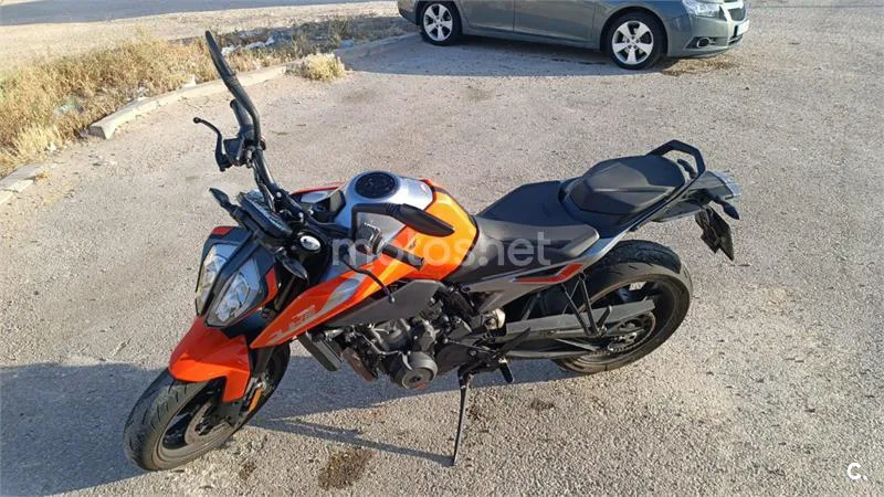 KTM 790 – Vista 8