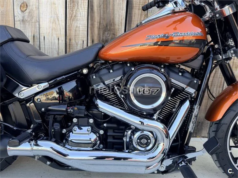 Harley-Davidson Sport Glide – Vista 16