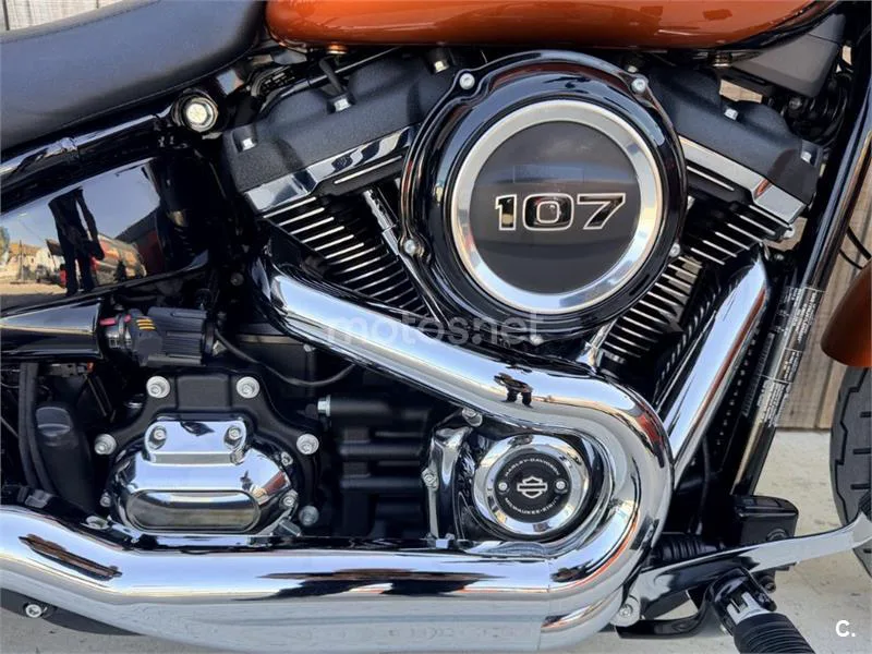 Harley-Davidson Sport Glide – Vista 21