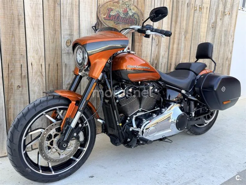 Harley-Davidson Sport Glide – Vista 9