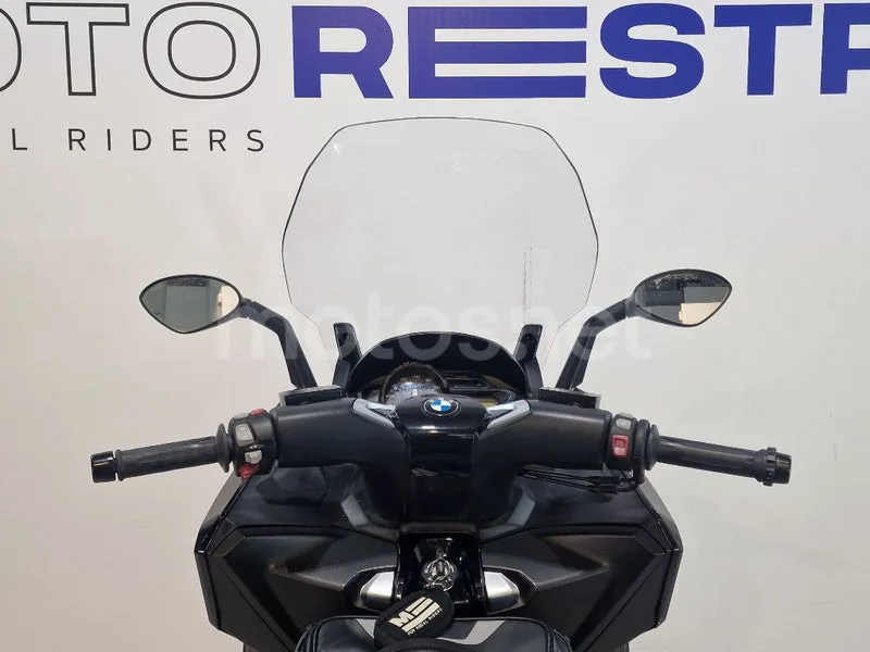BMW C 650 – Vista 9