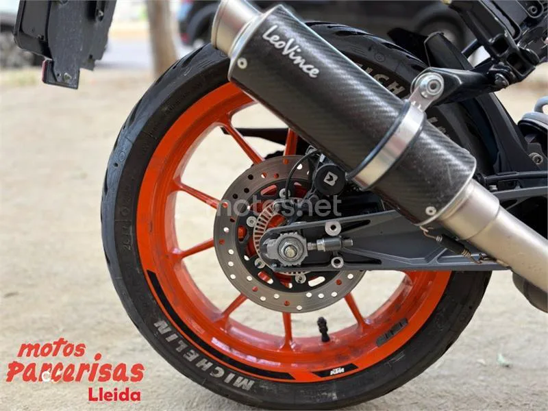 KTM 125 – Vista 12