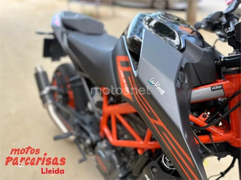KTM 125 – Vista 15
