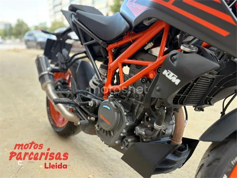 KTM 125 – Vista 16