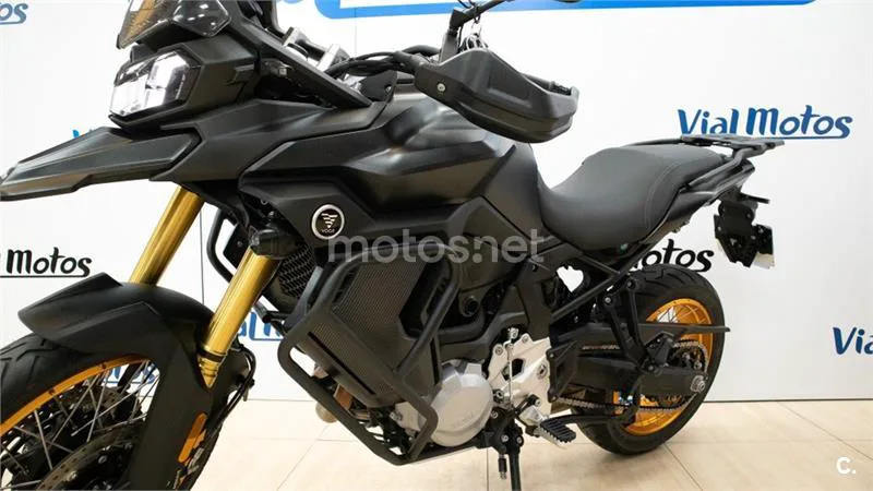 Voge 900 DSX – Vista 11