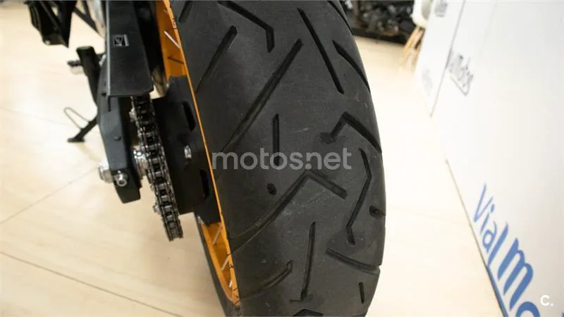 Voge 900 DSX – Vista 14