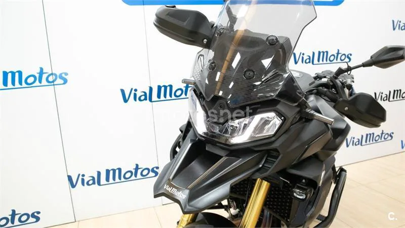 Voge 900 DSX – Vista 6