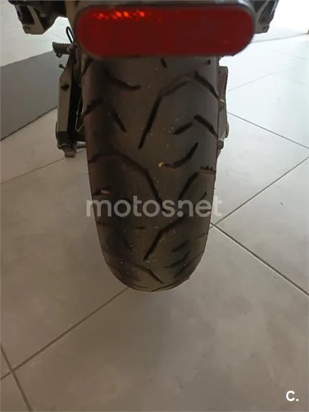 Moto Guzzi V85 TT – Vista 6