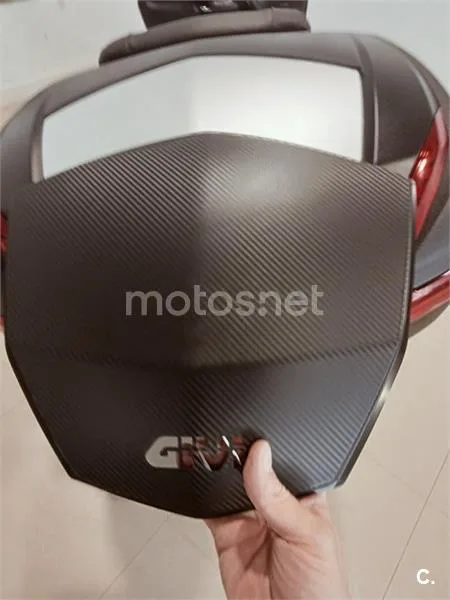 Yamaha TMAX 530 – Vista 16