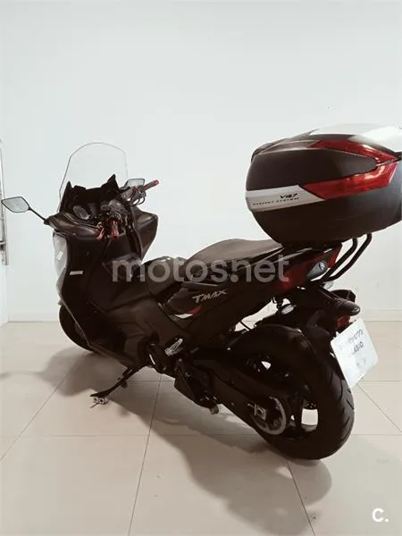 Yamaha TMAX 530 – Vista 6