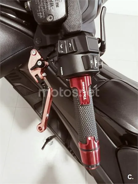 Yamaha TMAX 530 – Vista 9
