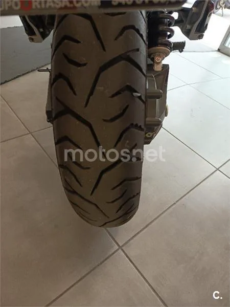 Moto Guzzi V85 Strada – Vista 7
