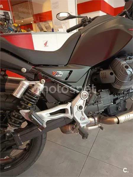 Moto Guzzi V85 Strada – Vista 9