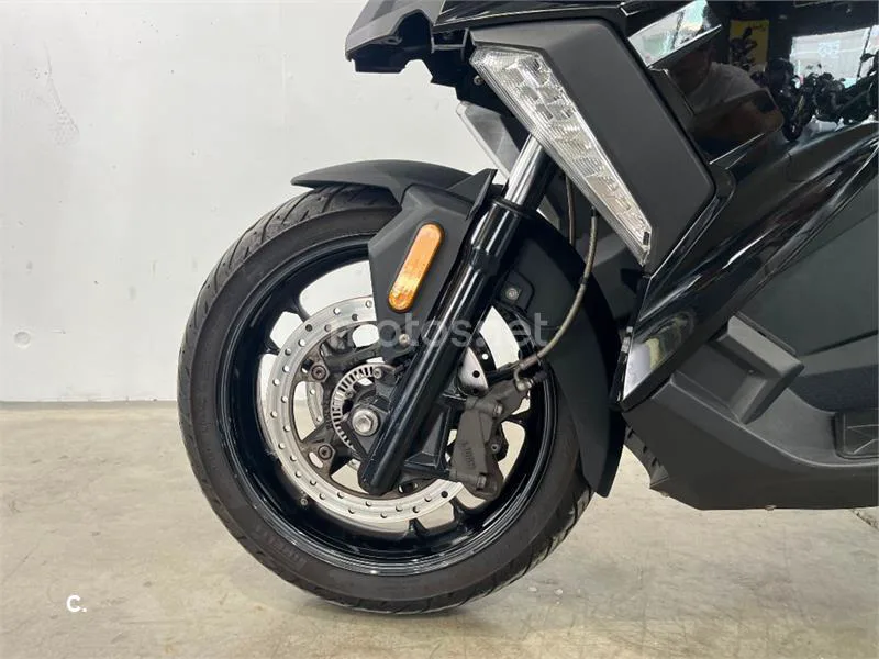 BMW C 400 X – Vista 12