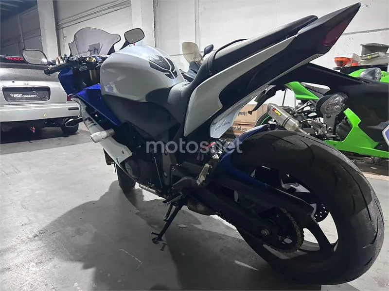 Honda CBR 600 F – Vista 3