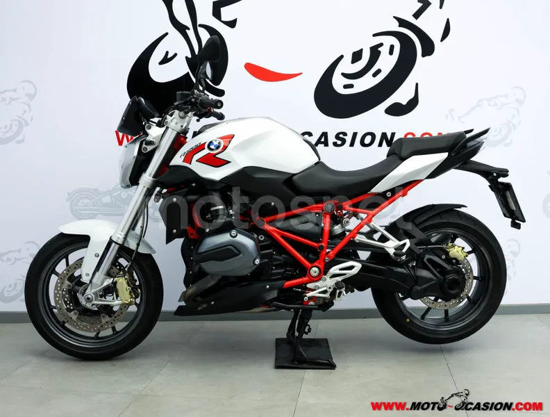 BMW R 1200 R – Vista 7