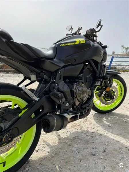 Yamaha MT-07 – Vista 3