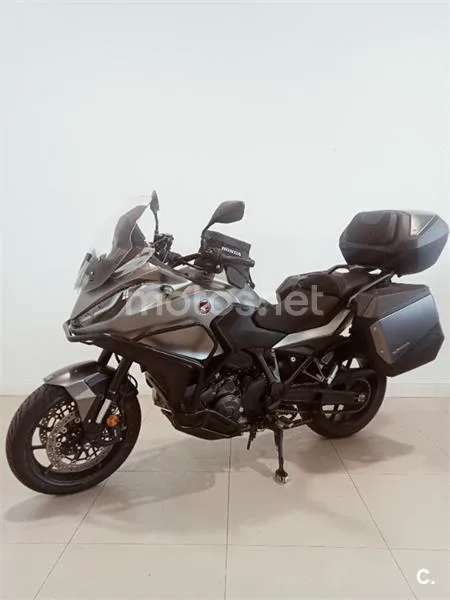 Honda NT1100 – Vista 3