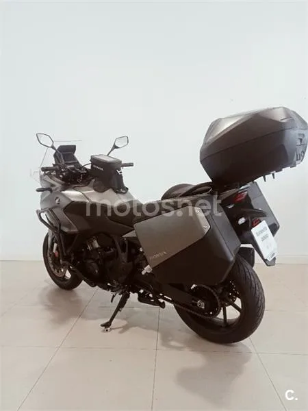 Honda NT1100 – Vista 6