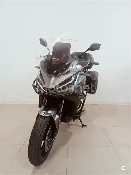 Honda NT1100 – Vista 7