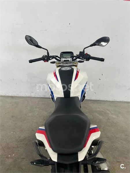 BMW G 310 R – Vista 15