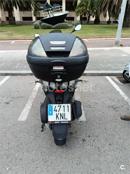 Piaggio MP3 – Vista 7