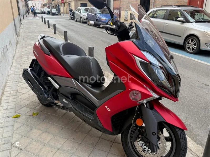 Kymco Super Dink 125 – Vista 4