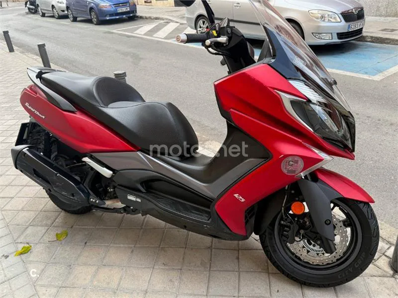 Kymco Super Dink 125 – Vista 5